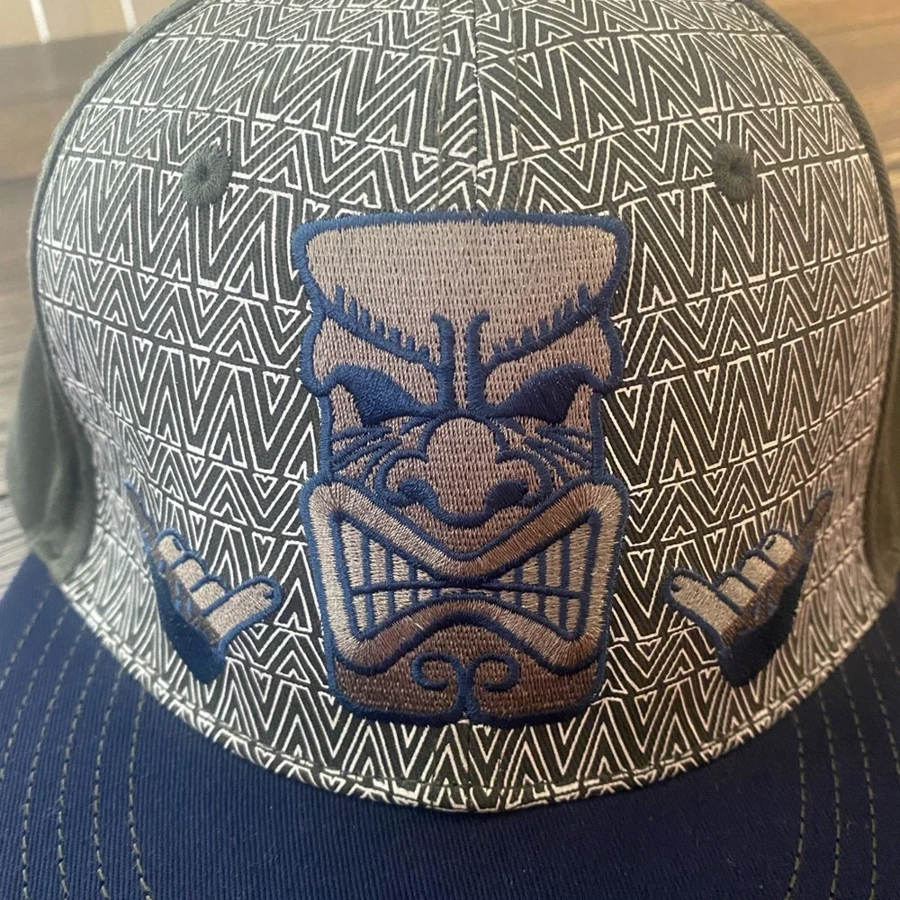 Hawaiian Men’s Tiki Hat Cap Snapback Dark Gray Blue Hang Loose Embroidered Aloha